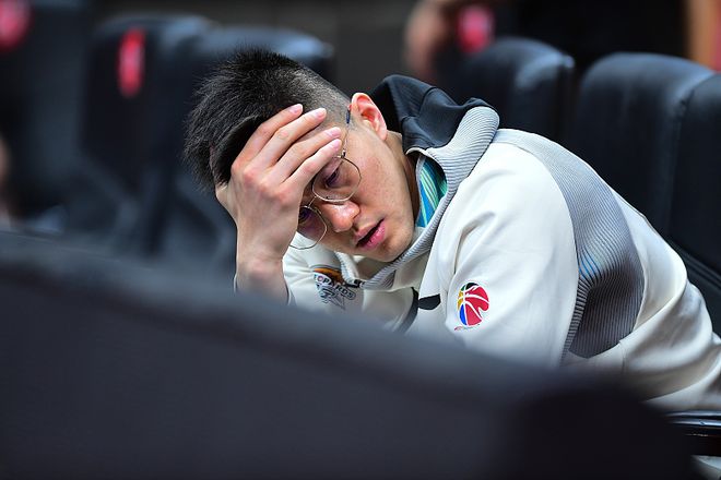 金年会-法兰克福内部会议纪要流出——清晨门线救险，CBA季后赛使命明确，控场能力受关注