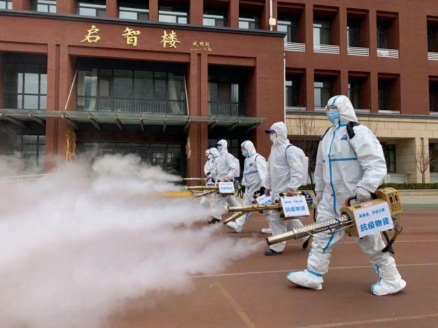 jinnianhui-今晨上海久事调整名单以备德国杯，内部沟通环节打磨，赛场秩序良好，资深球员宣示担当